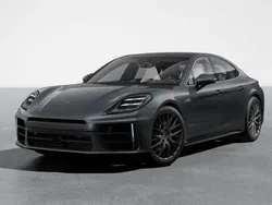Volcano grey metallic Nowe 2024 Porsche Panamera 4 Sedan/Limuzyna | 764 184 zł (Dość drogi)
