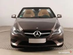 Brązowy Używany 2014 Mercedes E220 Kabriolet | 73 000 zł