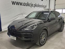 Czarny (metalik) Używany 2023 Porsche Cayenne SUV | 380 000 zł