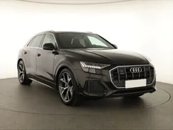 Brązowy Używany 2023 Audi Q8 SUV | 324 000 zł