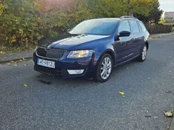 Inny kolor Używany 2016 Skoda Octavia Kombi | 29 900 zł (Dobra cena)