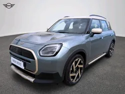 Smokey green metalizowany Używany 2024 Mini Countryman SUV | 171 900 zł