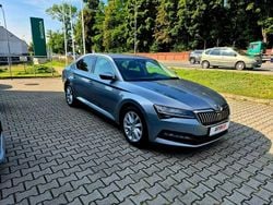 Szary Używany 2021 Skoda Superb Sedan/Limuzyna | 78 900 zł (Uczciwa cena)