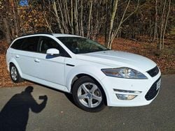 Biały Używany 2014 Ford Mondeo Titanium Kombi | 26 500 zł (Dobra cena)