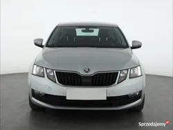 Srebrny Używany 2018 Skoda Octavia Hatchback | 55 999 zł (Dobra cena)