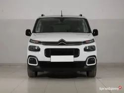 Biały Używany 2022 Citroën Berlingo PureTech Minivan | 85 999 zł (Super Cena)