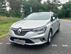 Srebrny Używany 2019 Renault Mégane GrandTour Kombi | 45 990 zł (Uczciwa cena)