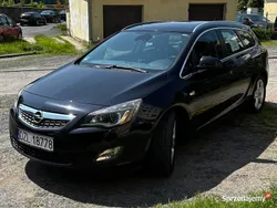 Czarny Używany 2011 Opel Astra Kombi | 19 000 zł (Dość drogi)