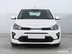 Biały Używany 2021 Kia Rio Hatchback | 52 999 zł (Uczciwa cena)