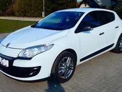 Biały Używany 2013 Renault Mégane III Hatchback | 21 900 zł (Uczciwa cena)