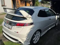 Biały Używany 2009 Honda Civic Type R Hatchback | 46 500 zł