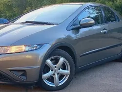 Złoty Używany 2006 Honda Civic Hatchback | 12 900 zł (Uczciwa cena)