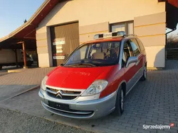 Citroën C8