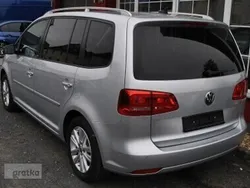 Inny kolor Używany 2013 VW Touran Highline Minivan | 29 975 zł (Super Cena)