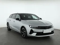 Srebrny Używany 2024 Opel Astra Kombi | 87 999 zł