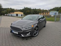 Szary Używany 2020 Ford Fusion Sedan/Limuzyna | 70 500 zł (Drogi)