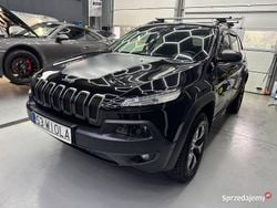 Czarny Używany 2017 Jeep Cherokee Trailhawk SUV | 91 900 zł (Drogi)