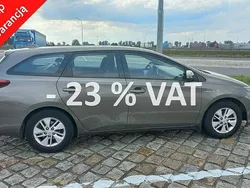 Brązowy Używany 2018 Toyota Auris Hybrid Kombi | 32 519 zł (Super Cena)