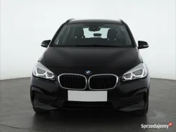 Czarny Używany 2022 BMW 218 Gran Tourer Minivan | 71 999 zł