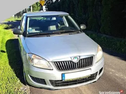 Srebrny Używany 2011 Skoda Fabia Hatchback | 7400 zł
