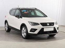Biały Używany 2020 Seat Arona SUV | 63 999 zł (Uczciwa cena)