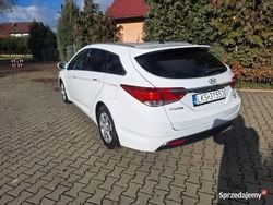Biały Używany 2015 Hyundai i40 Kombi | 31 900 zł (Uczciwa cena)
