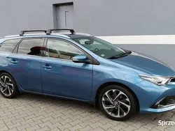 Niebieski Używany 2016 Toyota Auris Kombi | 55 500 zł (Dość drogi)