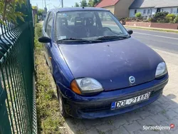 Granatowy Używany 2000 Fiat Seicento Young Hatchback | 1450 zł (Uczciwa cena)