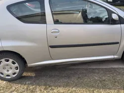 Używany 2008 Peugeot 107 Hatchback | 8500 zł (Uczciwa cena)