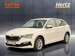 Biały Używany 2021 Skoda Scala Ambition Hatchback | 38 900 zł (Uczciwa cena)