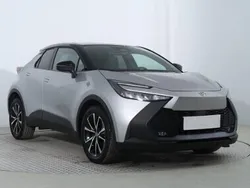 Szary Używany 2023 Toyota C-HR SUV | 127 999 zł (Uczciwa cena)