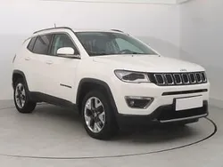 Biały Używany 2017 Jeep Compass SUV | 64 999 zł (Uczciwa cena)