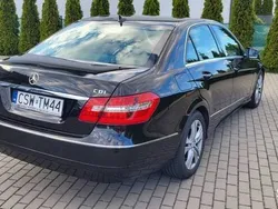 Czarny Używany 2009 Mercedes E250 Sedan/Limuzyna | 47 000 zł