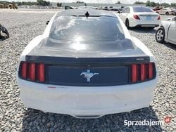 Biały Używany 2017 Ford Mustang Coupe | 47 000 zł (Uczciwa cena)