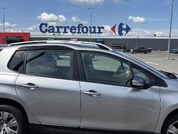 Srebrny Używany 2018 Peugeot 2008 Comfort SUV | 44 000 zł