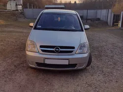 Srebrny Używany 2005 Opel Meriva Minivan | 3500 zł (Dobra cena)