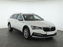 Biały Używany 2019 Skoda Superb Kombi | 81 999 zł (Uczciwa cena)