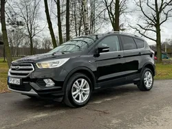 Czarny Używany 2017 Ford Kuga SUV | 57 500 zł (Uczciwa cena)