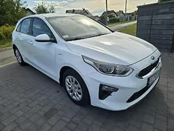 Biały Używany 2019 Kia Ceed 2 Hatchback | 43 900 zł (Uczciwa cena)
