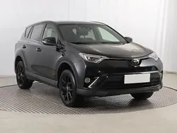 Czarny Używany 2018 Toyota RAV4 SUV | 79 999 zł (Dobra cena)
