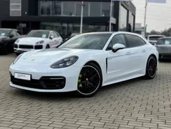 Carrara white metallic Używany 2023 Porsche Panamera 4 Sport Turismo Sedan/Limuzyna | 479 000 zł
