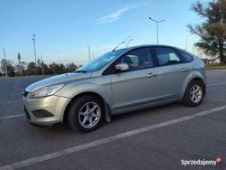 Złoty Używany 2008 Ford Focus Hatchback | 8300 zł (Uczciwa cena)