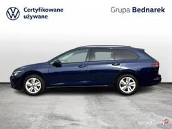 Granatowy Używany 2021 VW Golf VIII Kombi | 87 900 zł (Uczciwa cena)