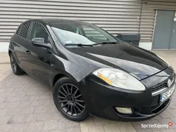 Czarny Używany 2009 Fiat Bravo Hatchback | 12 500 zł (Uczciwa cena)
