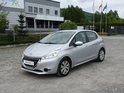 Srebrny Używany 2013 Peugeot 208 Hatchback | 10 900 zł