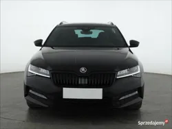 Czarny Używany 2020 Skoda Superb Kombi | 115 999 zł