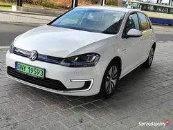 Używany 2016 VW e-Golf Hatchback | 37 500 zł