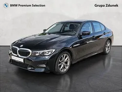 Czarny Używany 2021 BMW 318 Shadowline Sedan/Limuzyna | 122 900 zł (Dobra cena)