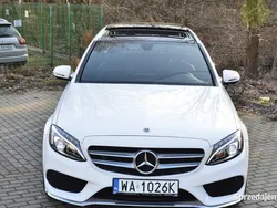Biały Używany 2018 Mercedes C300 AMG line Kombi | 112 500 zł