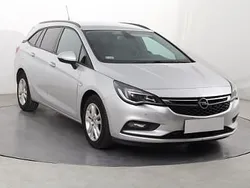 Srebrny Używany 2017 Opel Astra Kombi | 30 999 zł (Uczciwa cena)